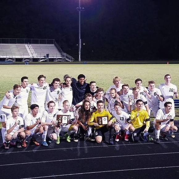 Meet your Posher, Kelli - Picture 1 of 1